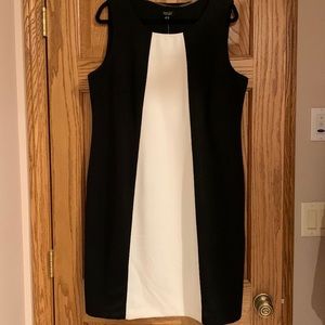 Spence Woman dress. Size 16W. NEW without tags
